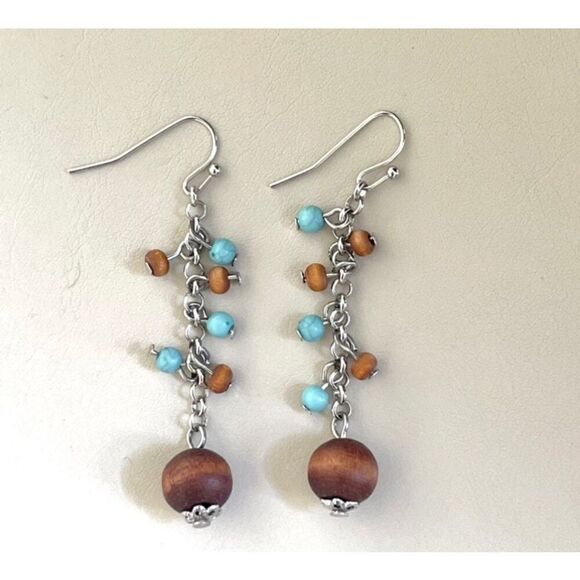 Turqouise wood beaded chain earrings - Picture 1 of 12